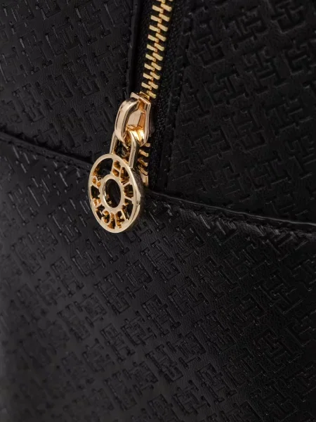 Tommy Hilfiger раница дамска от имитация на кожа черно