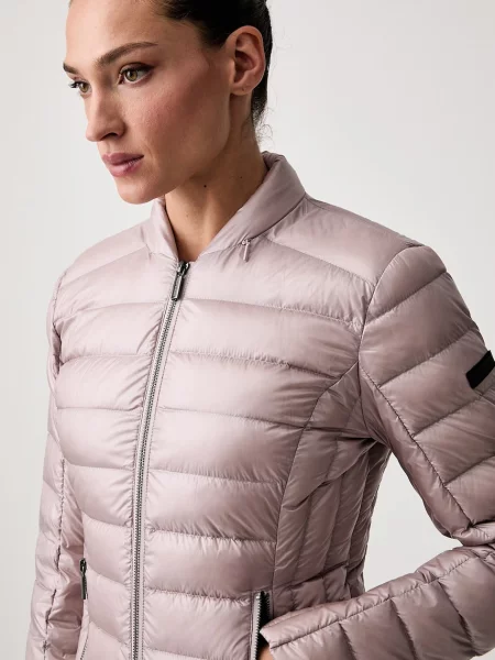 Пуховик Armani Exchange