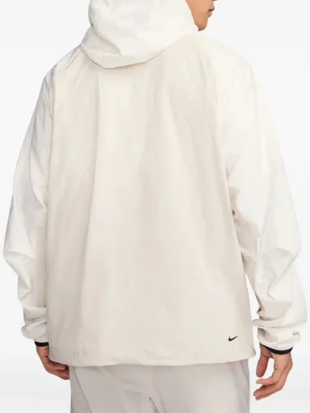 Běžecké fleecové tričko s potiskem Nike s potiskem černé