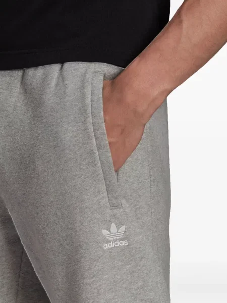 Tricou Adidas alergare din fleece streetstyle gri