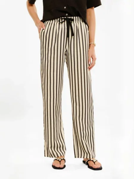 Liberte Essentiel Pantaloni SISSI negru