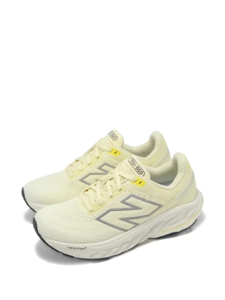 Sneakerși New Balance Fresh Foam alb
