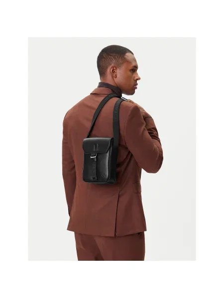 Calvin Klein Geantă crossover Cargo Flap Reporter negru