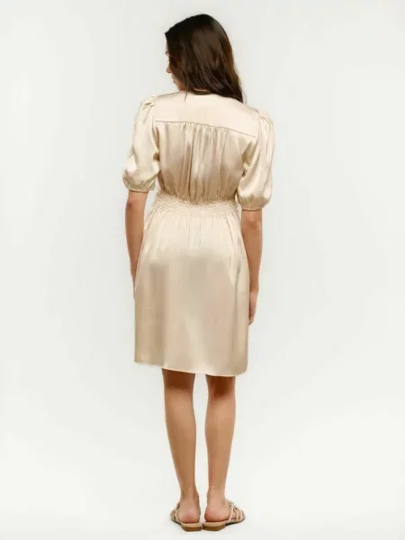 Liberte Essentiel Rochie TIKI șampanie
