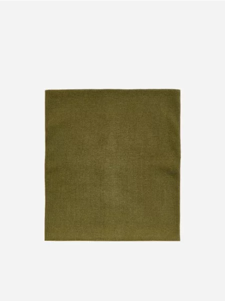 Reserved komin zielony