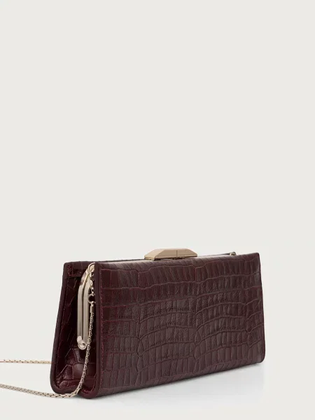 Кожаный клатч Guess