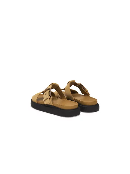 Šľapky Clarks Aristella West hnedá