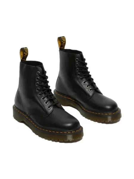 Botki Dr. Martens sznurowane skórzane czarne