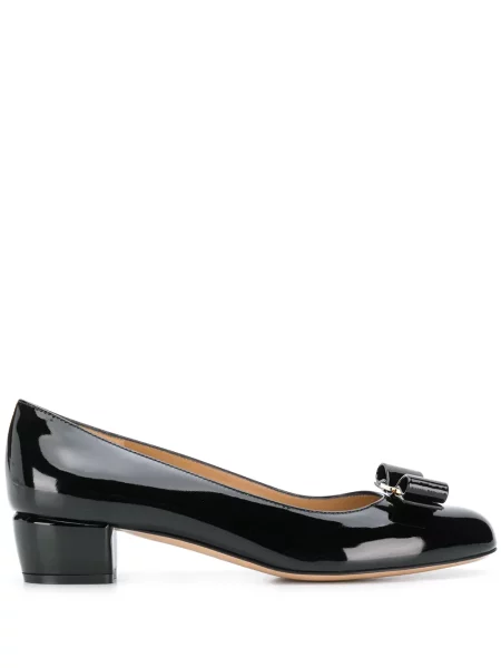Pantofi cu toc Ferragamo cu funde negru