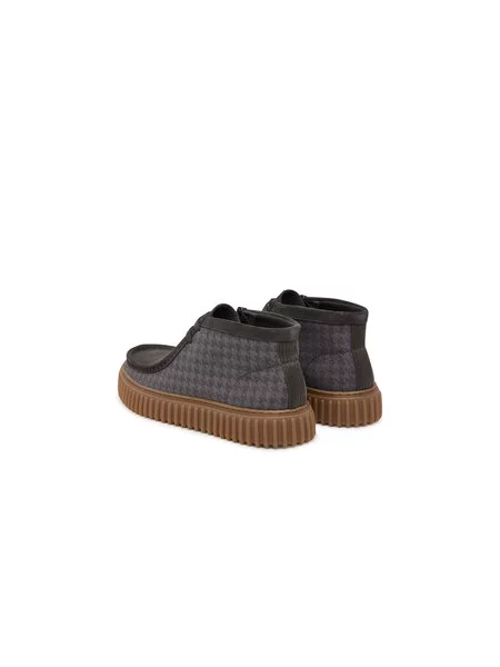 Clarks Gležnjarji Torhill Hi siva