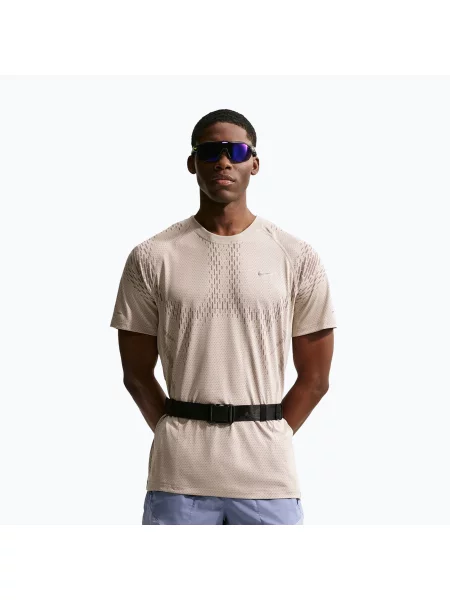 Tricou de alergare pentru bărbați Nike Stride Dri-Fit ADV cream li/mink brown maro