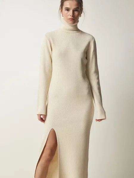 Happiness İstanbul Rochie tricotat crem