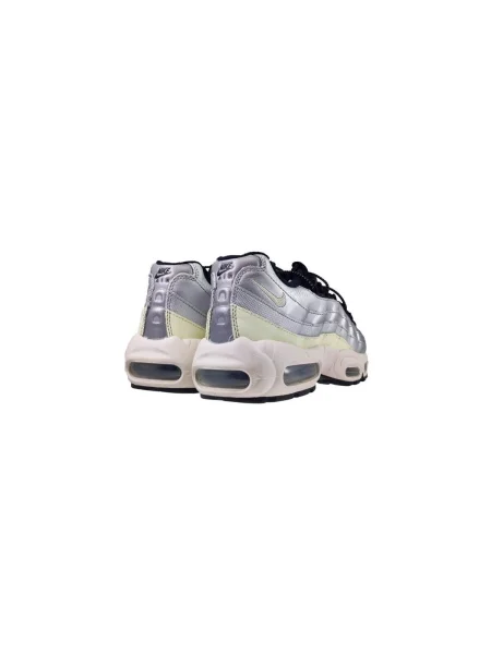 Pantofi Nike argintiu