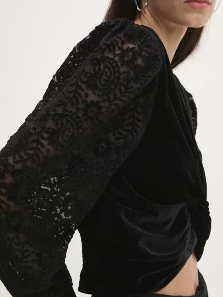 Блуза Answear Lab с изчистен дизайн черно