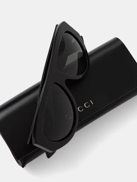 Солнцезащитные очки Gucci