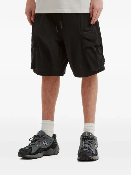 Pantaloni scurți cargo Izzue negru