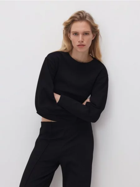 Reserved Гладкий світшот чорний