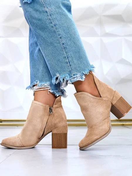 Botine Resti alb