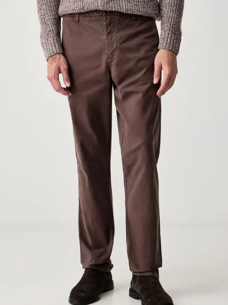 United Colors of Benetton pantaloni chinos pentru bărbați din cu maro