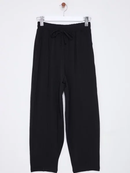 Pantaloni Trendyol negru