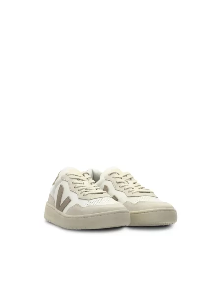 Sneakersy Veja zamszowe białe