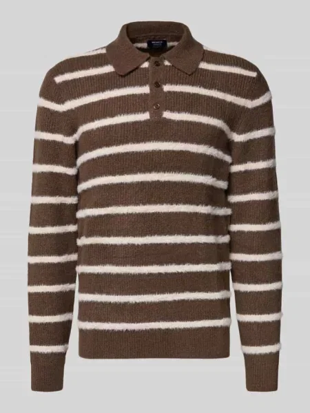 Sweter z dzianiny z kołnierzykiem typu kent Mcneal