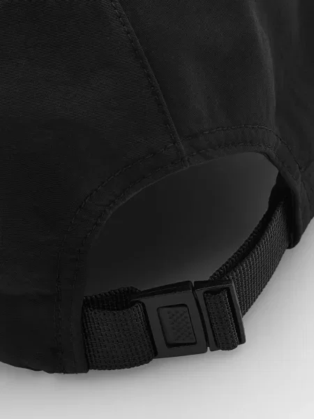 Кепка Reserved черная