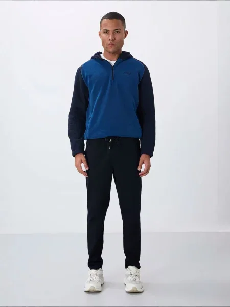 Tommy Life Športne hlače Jogginghose' črna