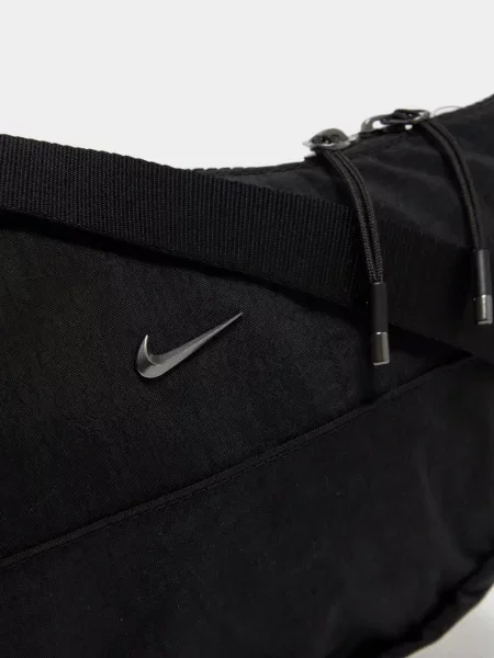 Nike Torebka Nk Aura Crescent Crossbody czarna