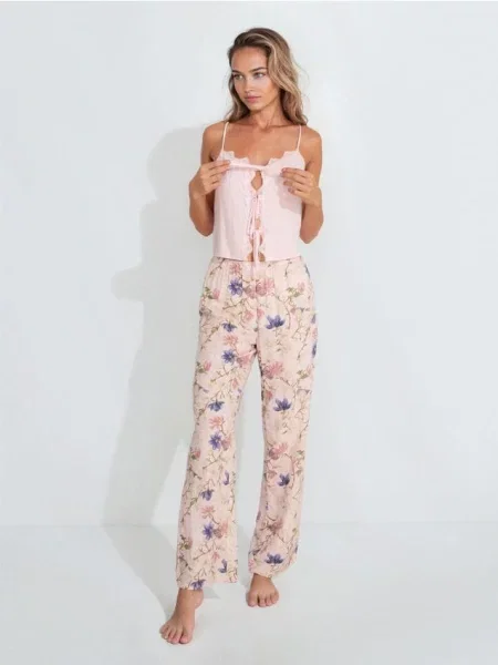 Двокомплектна піжама з квітковим візерунком рожевий