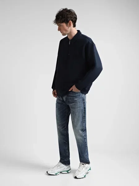 Завужені джинси Armani Exchange синій