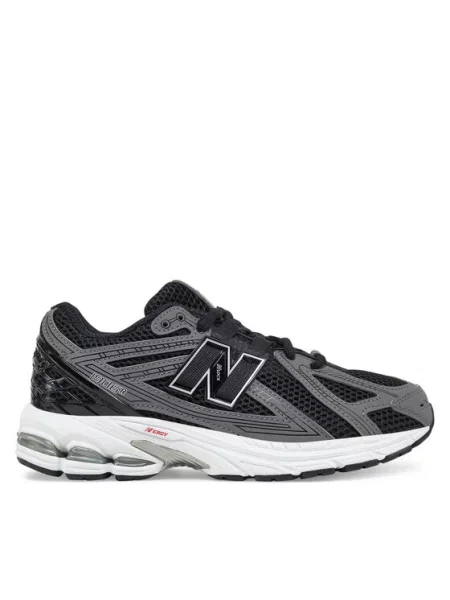 Sneakersy New Balance černé