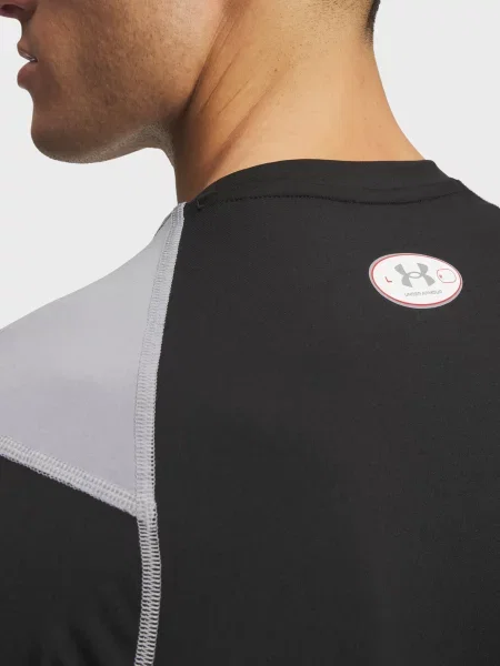 Футболка Under Armour чорна