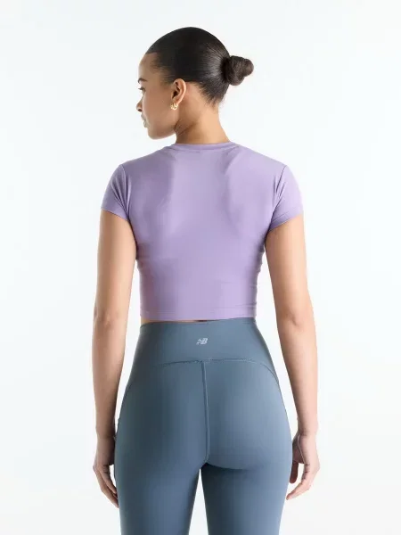 Футболка New Balance фиолетовая