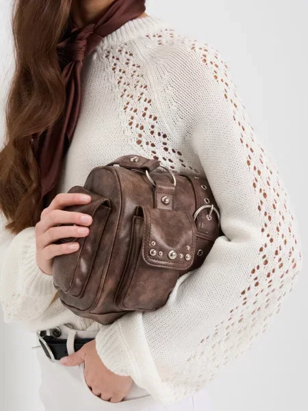 Ажурний светр кремовий