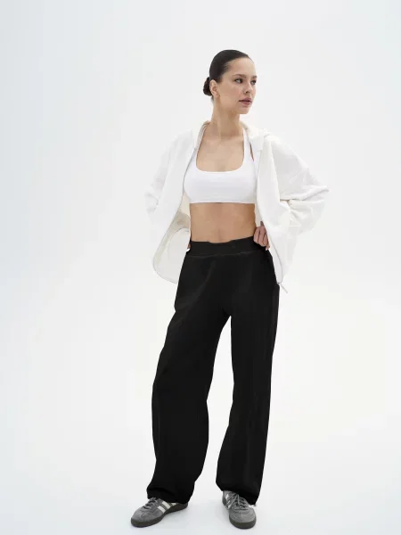 Спортивные штаны Elegante черные