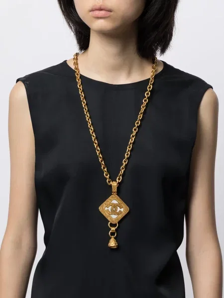 Přívěsek Chanel Pre-owned zlatý