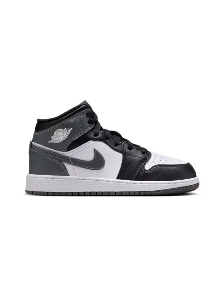 Členkové topánky Nike čierna