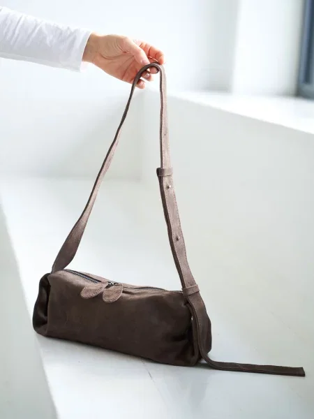 WeLassie Сумка shkrqna-zamsheva-zhnocha-sumka-mej-kapuchino Світло-коричневий Шкіра коричнева