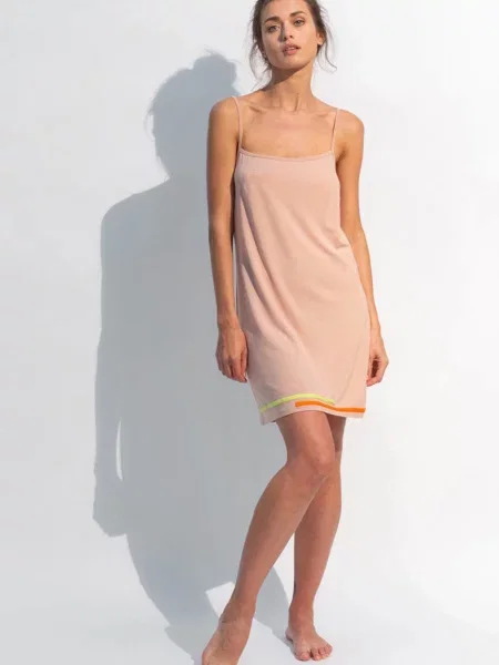 Короткая ночная рубашка Nokaya бежевая