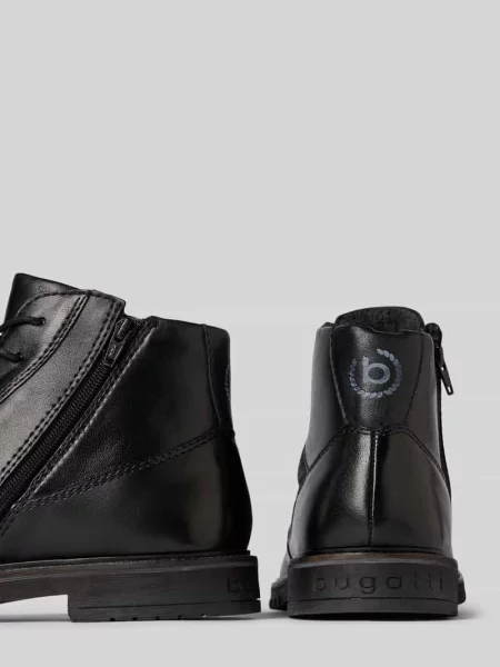 Buty ze skóry z zamkiem błyskawicznym model ‘Caj’ Bugatti czarne