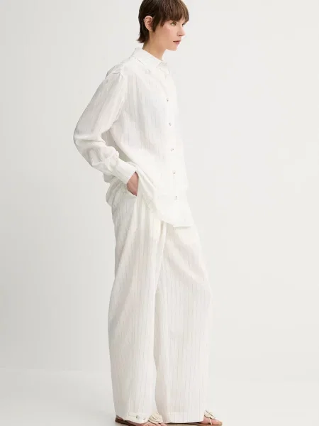 Nanushka koszula FRYDA relaxed z kołnierzykiem klasycznym beżowy