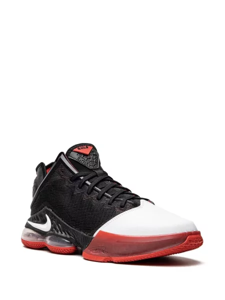 Plačiakojis sportbačiai Nike Revolution balta