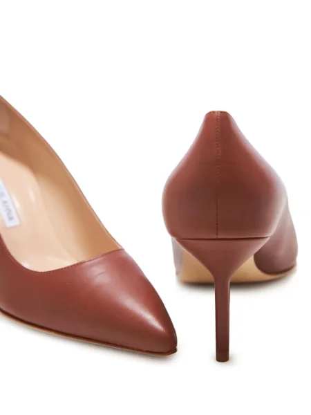 Pantofi cu toc Manolo Blahnik maro