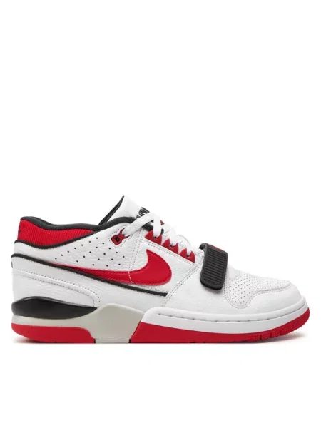 Кроссовки Nike белые