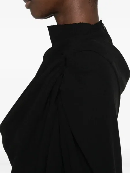 Rochie Rick Owens drapată de costum negru