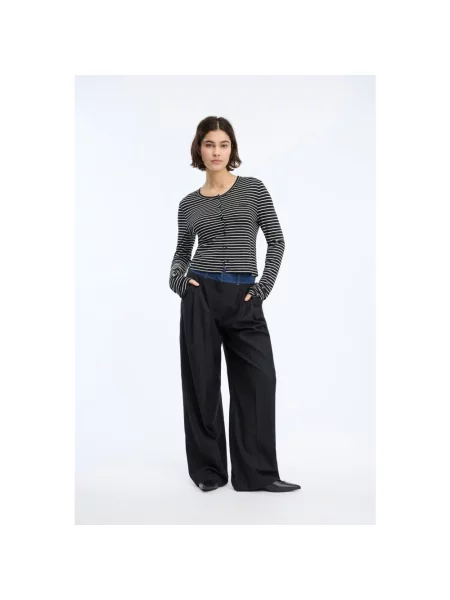 Sweter Munthe