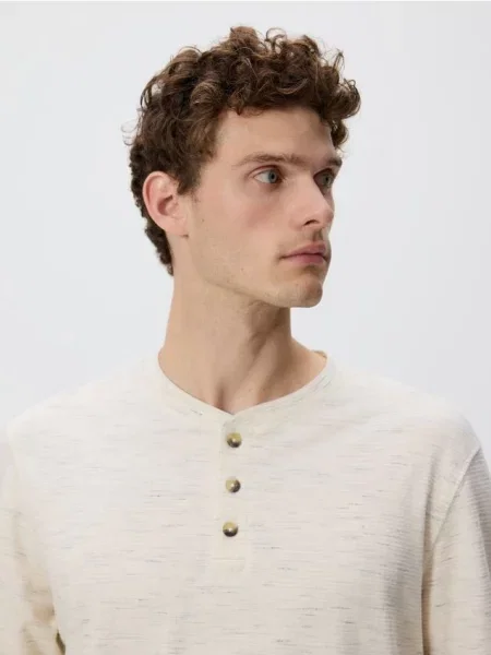 Лонгслив Reserved бежевый