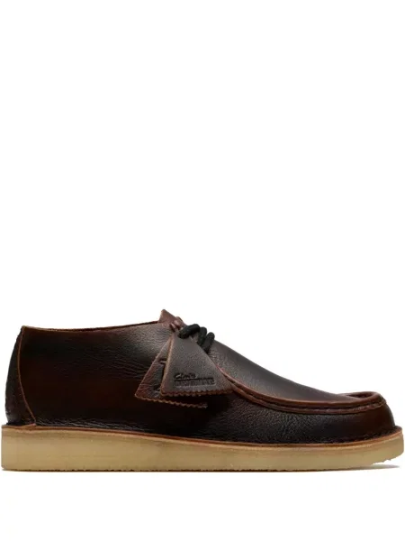 Botine Clarks Originals cu șireturi din piele maro