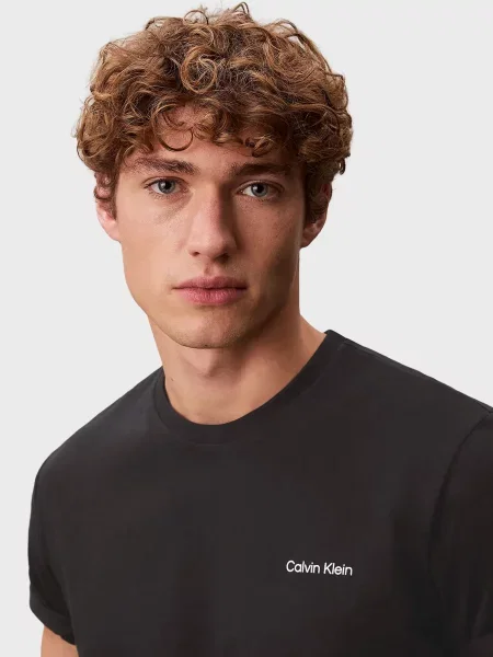 Футболка Calvin Klein чорна